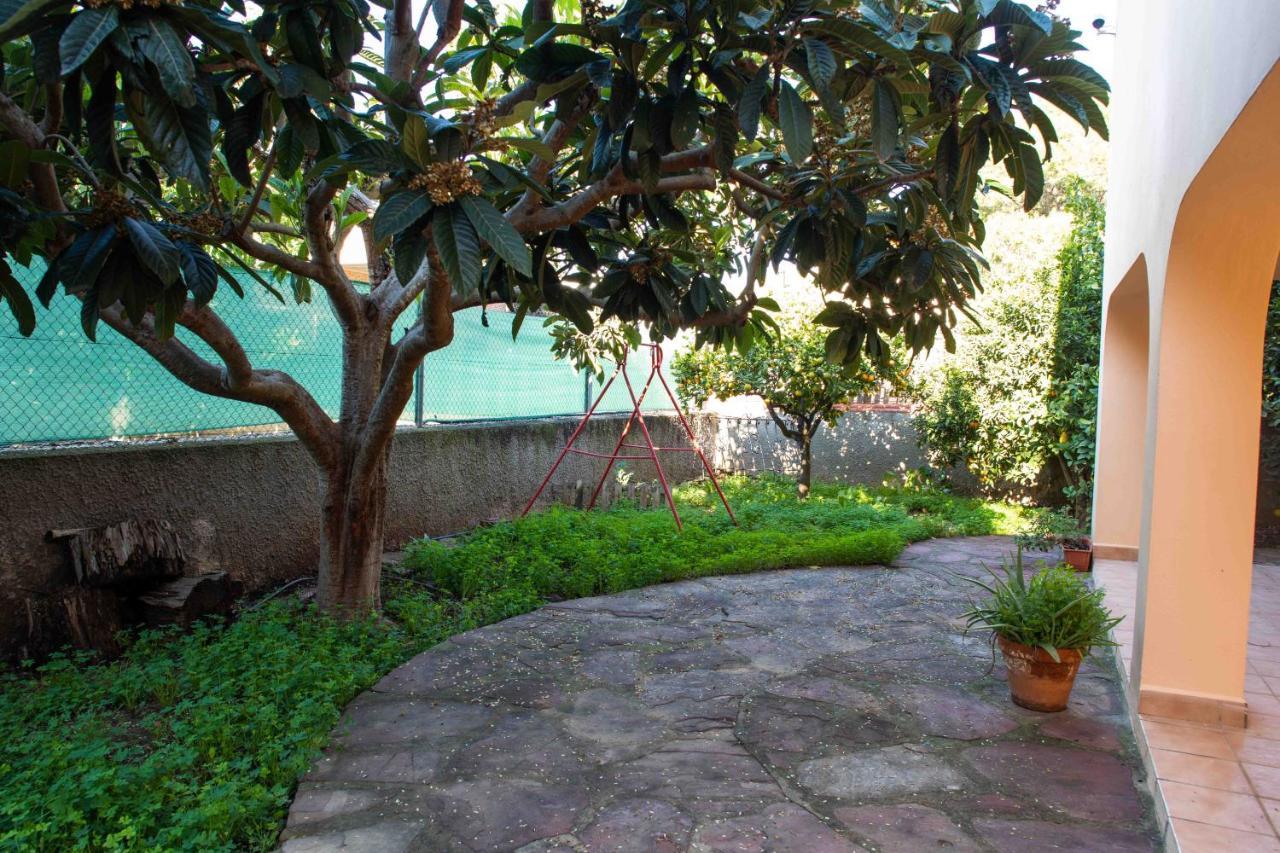 Вилла Florit Flats - The Orange Lemon Tree House Ля Элиана Экстерьер фото