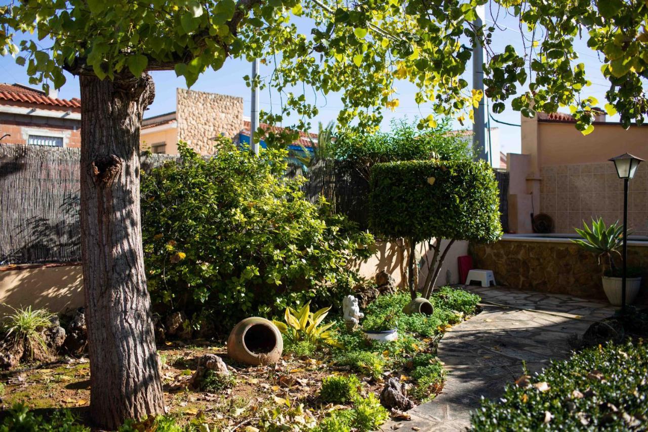 Вилла Florit Flats - The Orange Lemon Tree House Ля Элиана Экстерьер фото